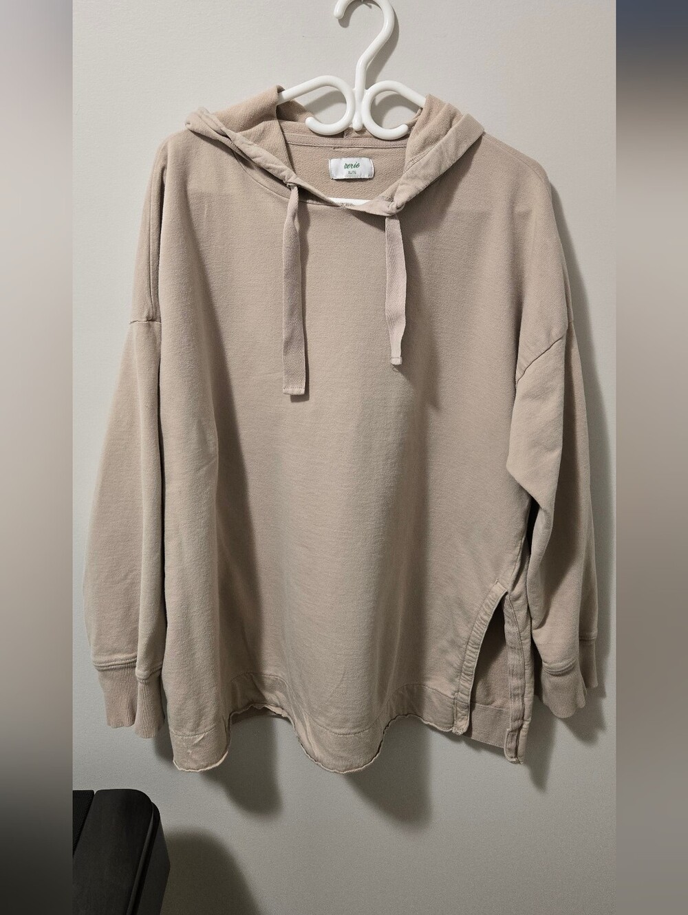 aerie Beige Relaxed Hoodie Sweatshirt